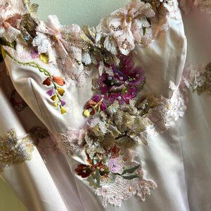 STUNNING Julian Joyce, Mandalay, NWT, light pink, feminine, rare long length